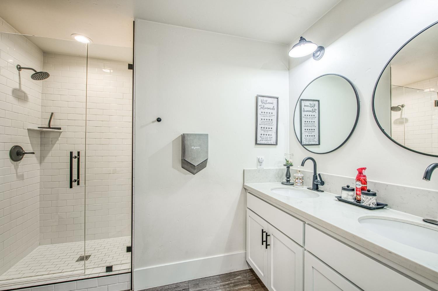 11735 E Santa Ana Ave, Clovis, CA 93619