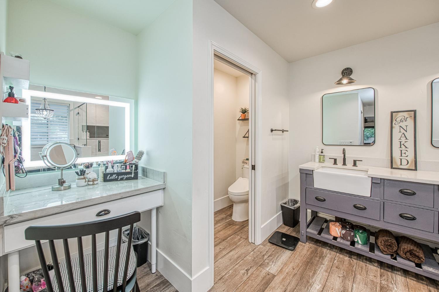 11735 E Santa Ana Ave, Clovis, CA 93619