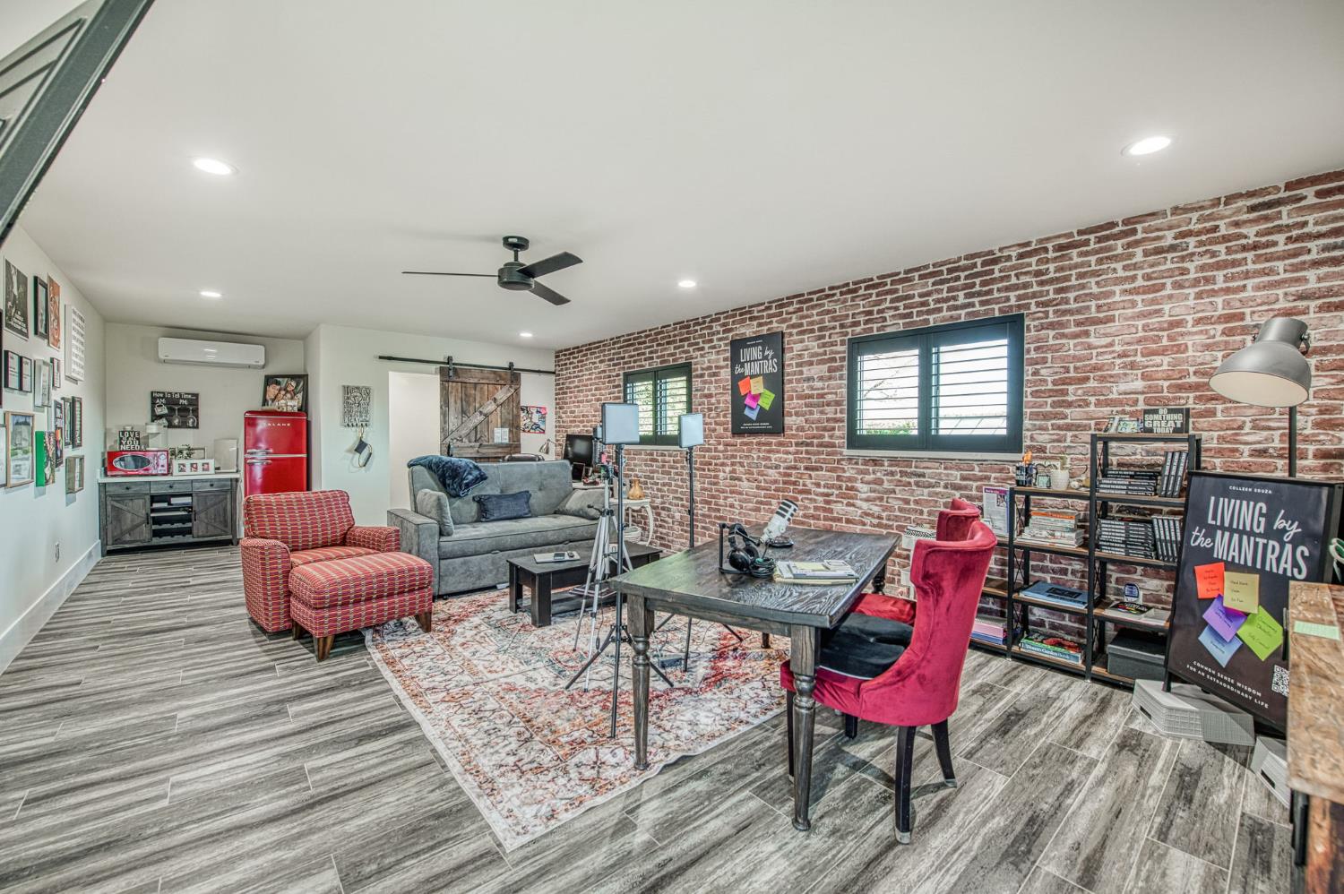 11735 E Santa Ana Ave, Clovis, CA 93619