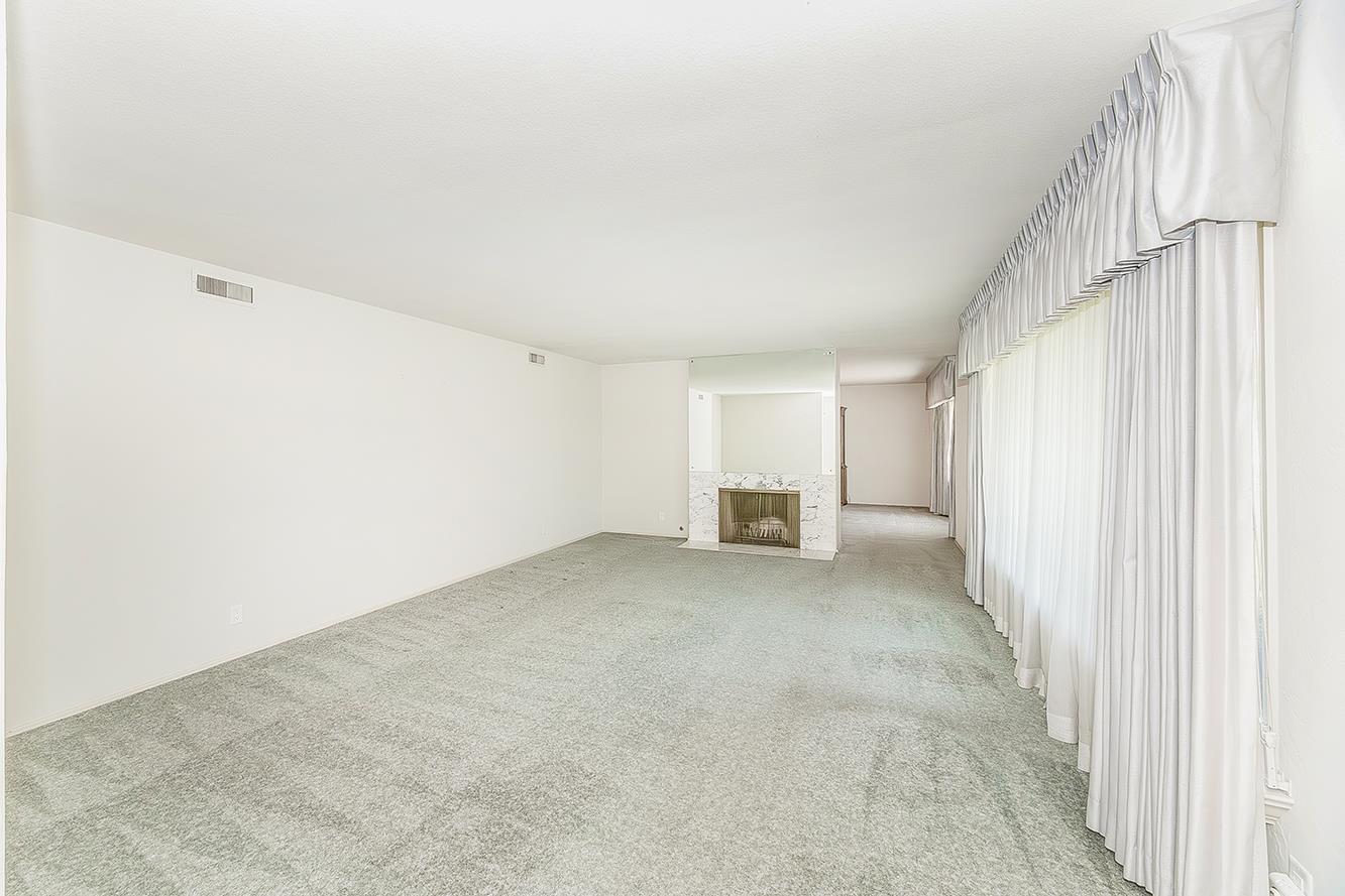 5903 E Butler Ave, Fresno, CA 93727