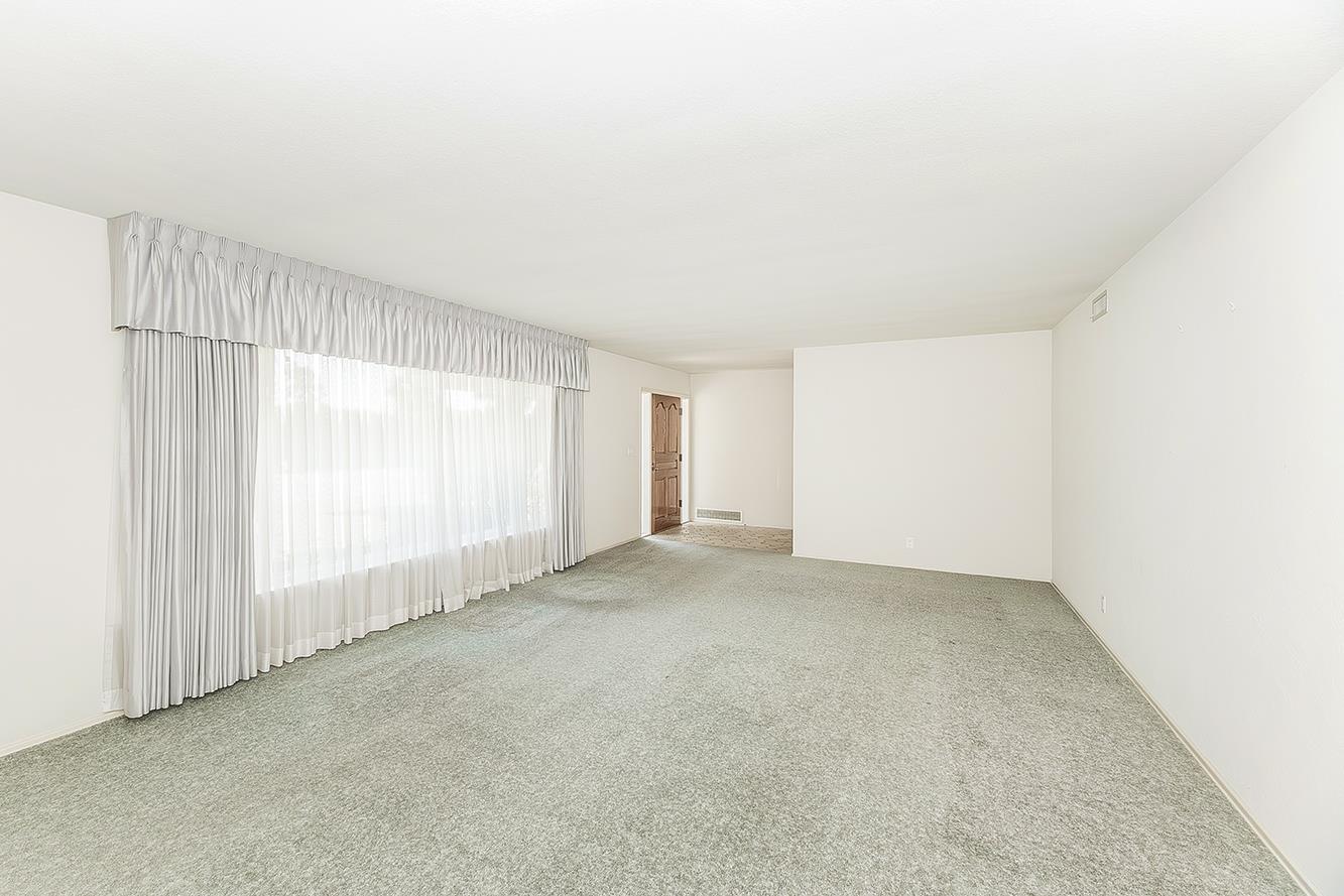 5903 E Butler Ave, Fresno, CA 93727