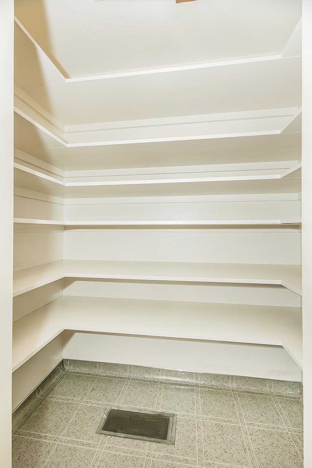 5903 E Butler Ave, Fresno, CA 93727