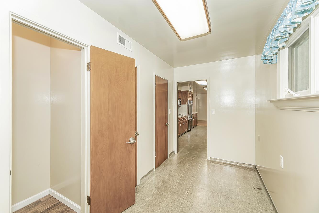 5903 E Butler Ave, Fresno, CA 93727