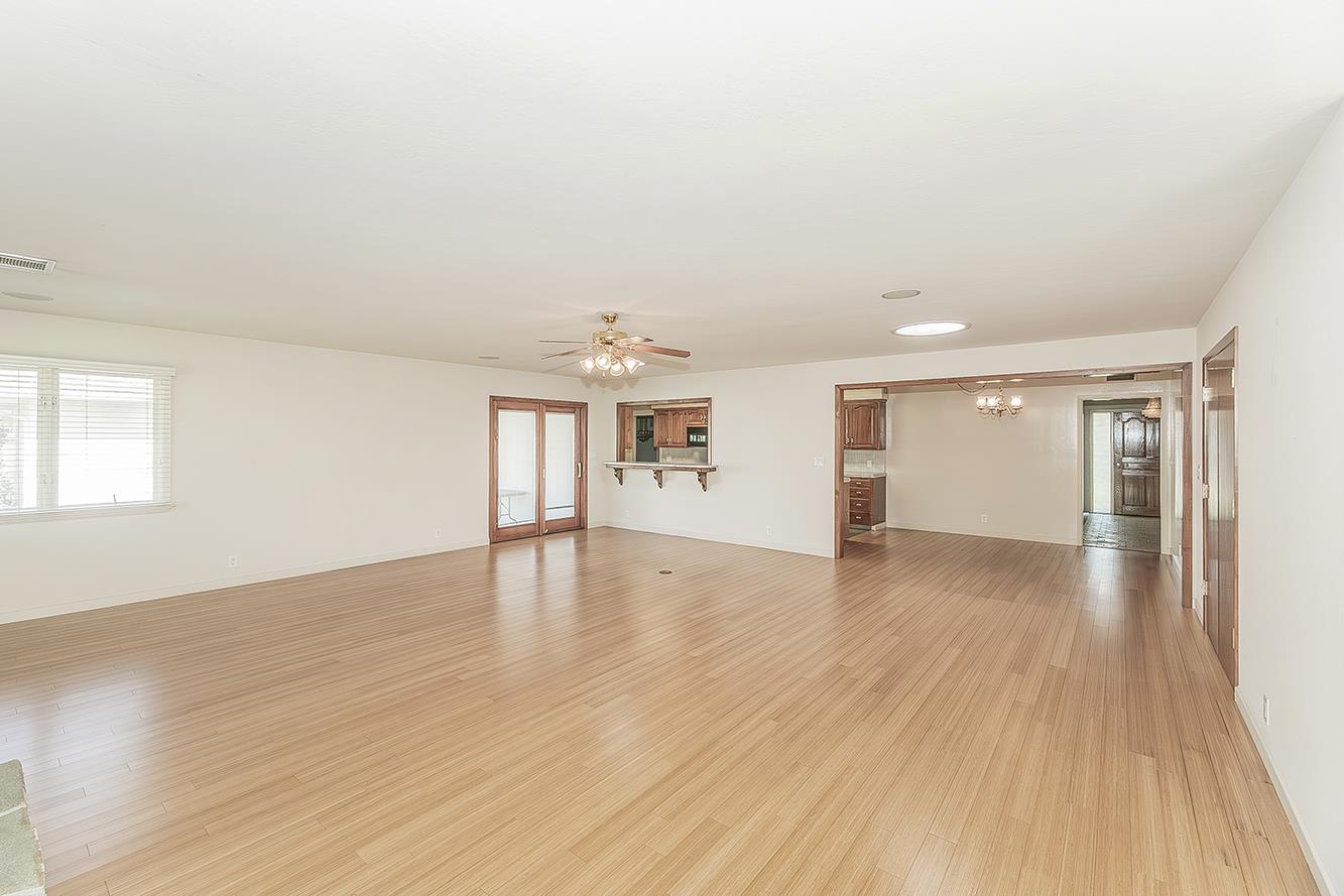 5903 E Butler Ave, Fresno, CA 93727