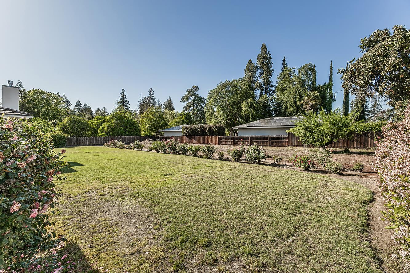 5903 E Butler Ave, Fresno, CA 93727