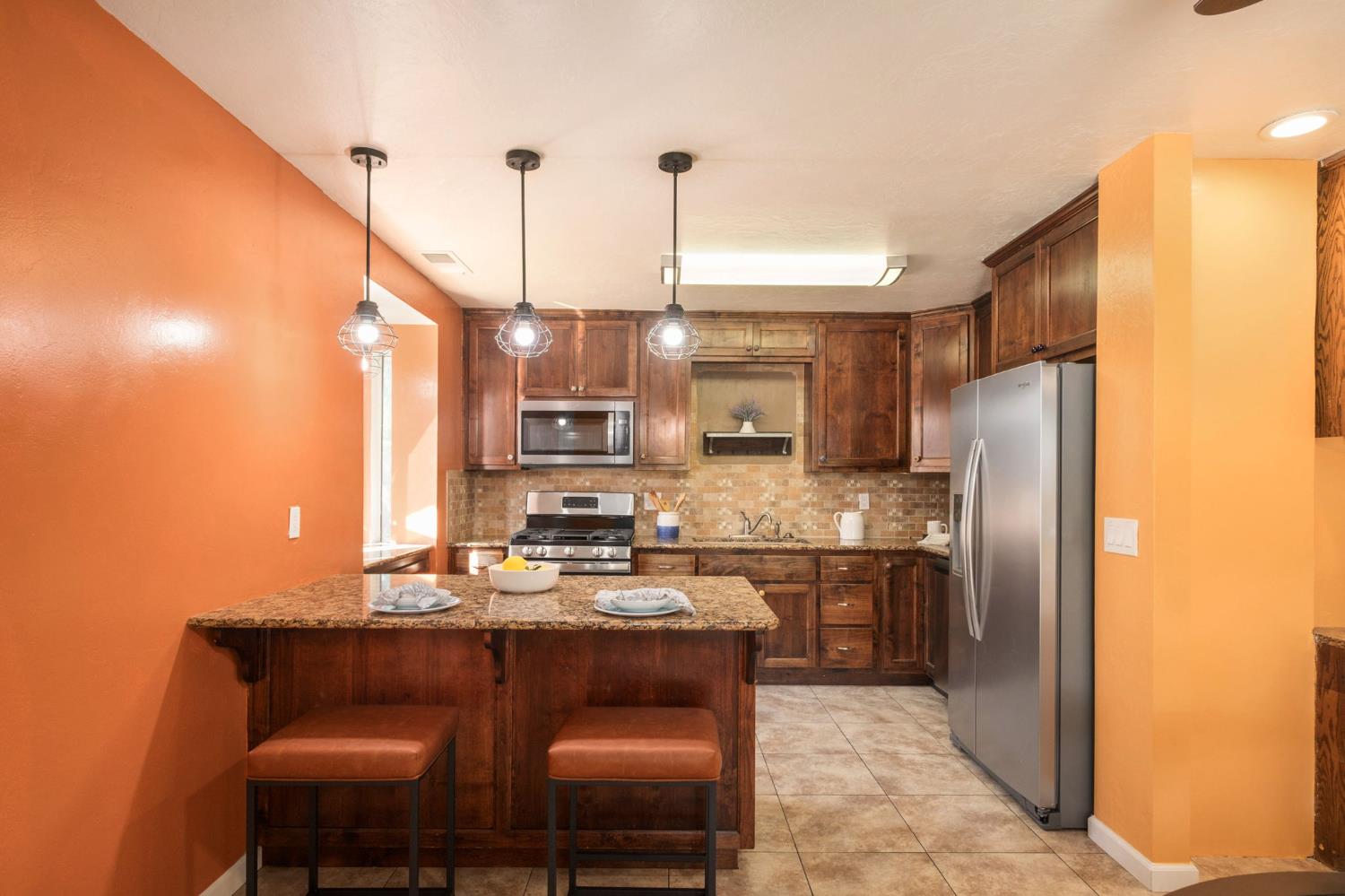 2791 W Kofoid Ave, Caruthers, CA 93609