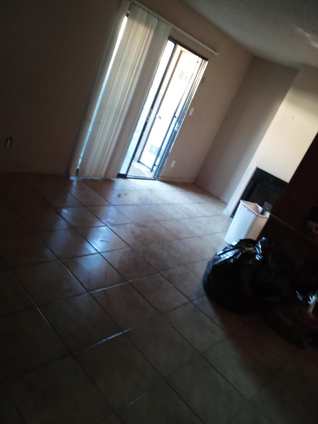1221 N Peach Ave #127, Fresno, CA 93727
