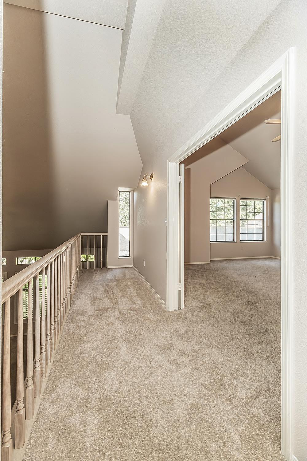 1282 W Flora Ave, Reedley, CA 93654