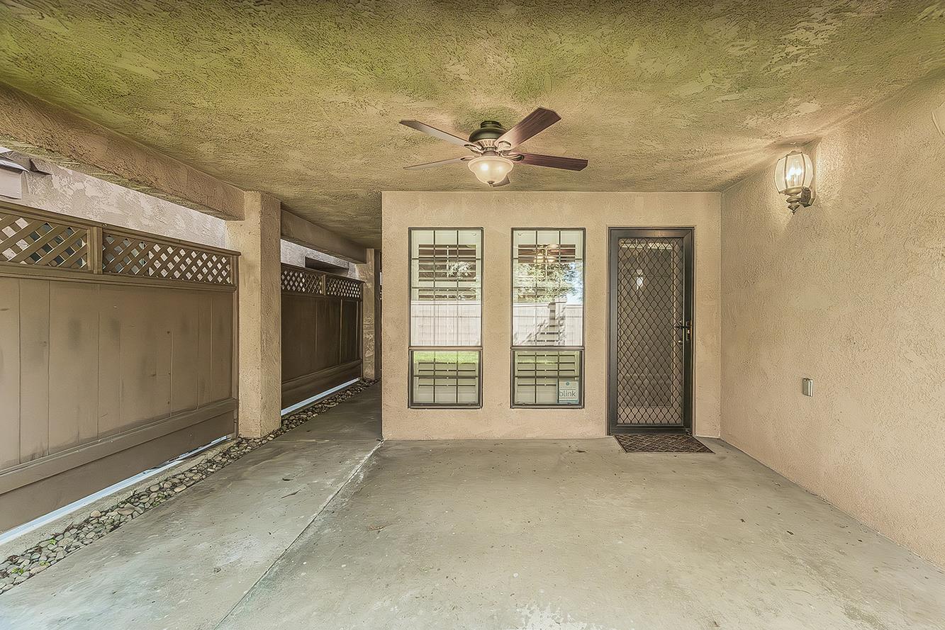 1282 W Flora Ave, Reedley, CA 93654