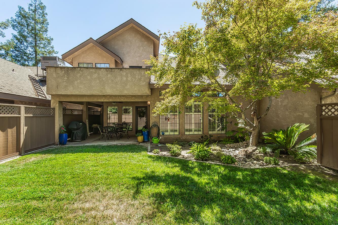 1282 W Flora Ave, Reedley, CA 93654