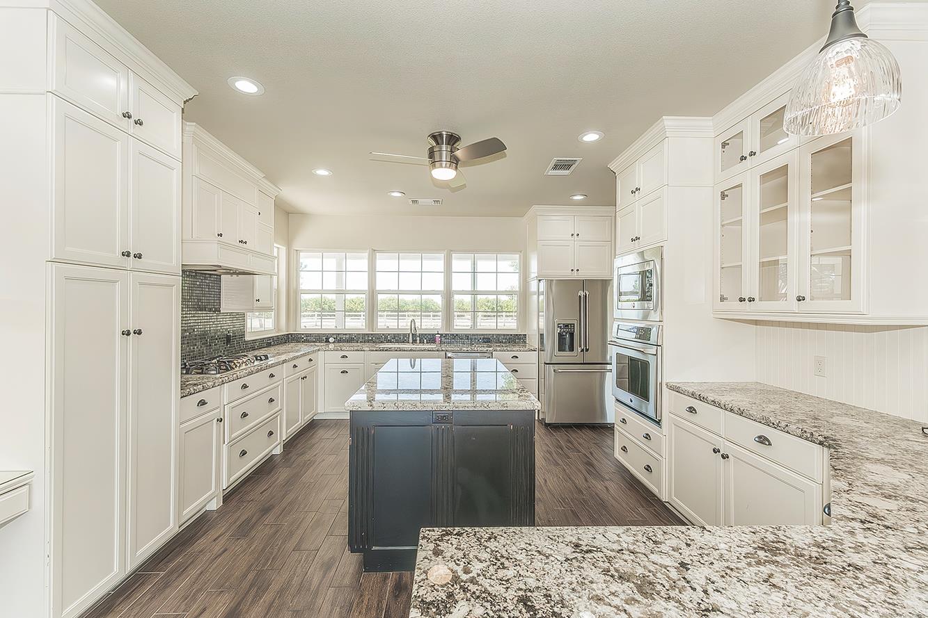 4350 Navelencia Ave, Reedley, CA 93654