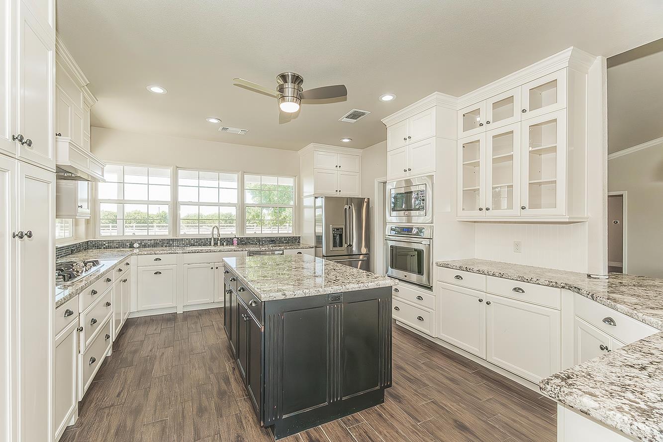 4350 Navelencia Ave, Reedley, CA 93654