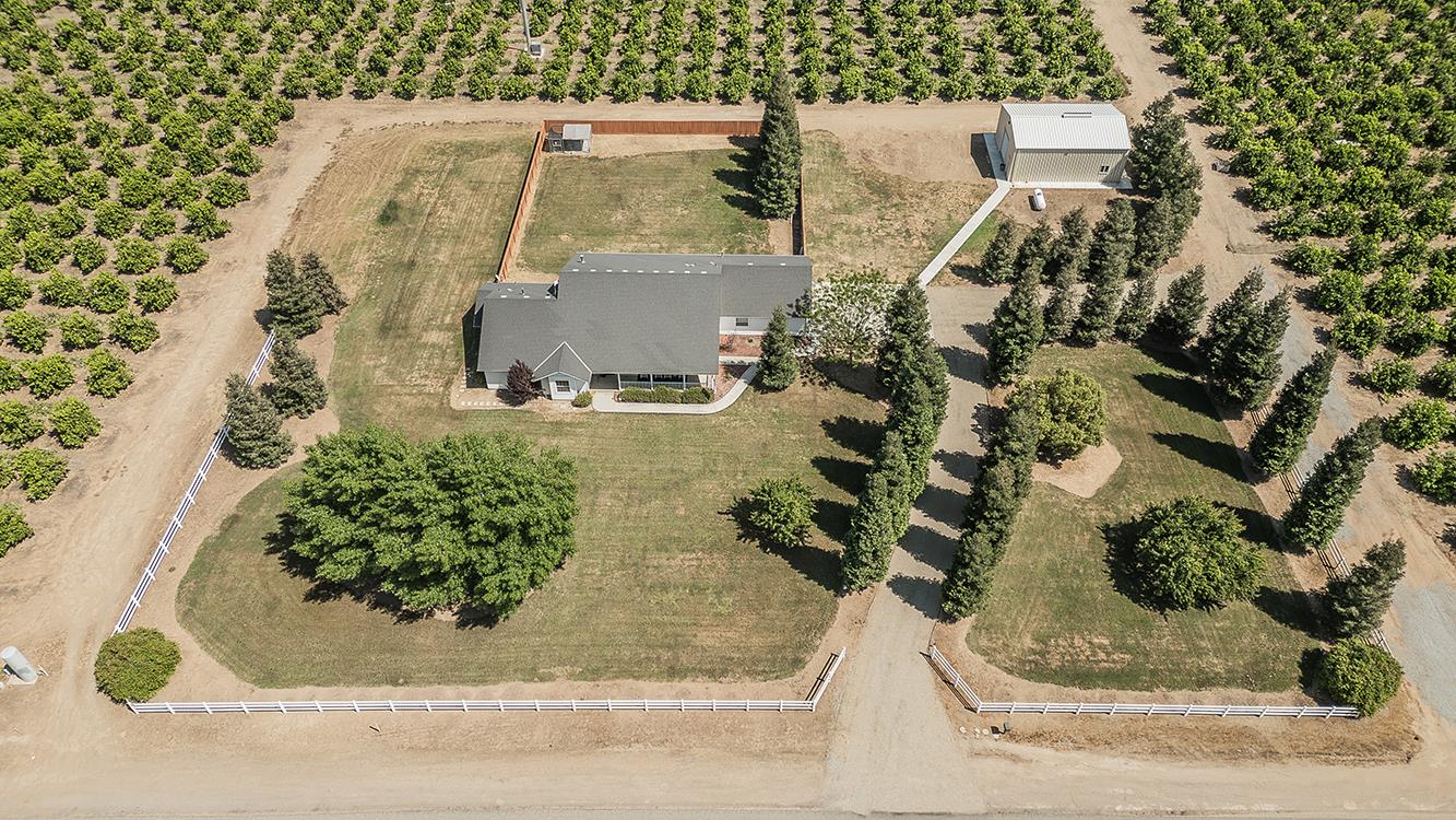 4350 Navelencia Ave, Reedley, CA 93654