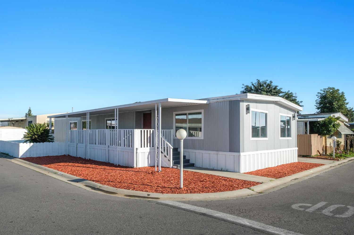 3138 W Dakota Ave #89, Fresno, CA 93722