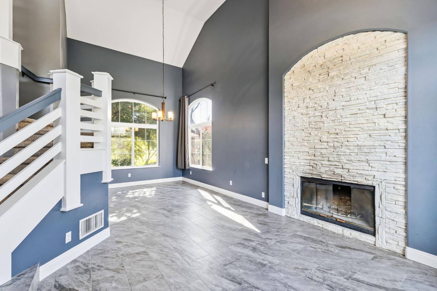 21678 Eastmere Ln, Friant, CA 93626