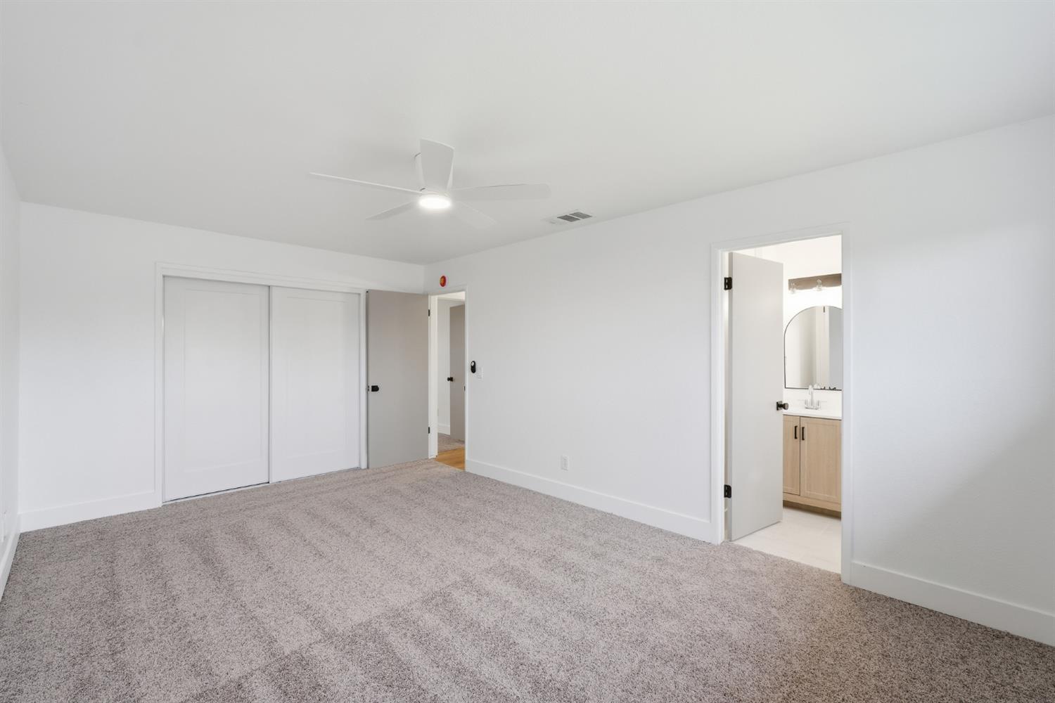 4633 E Cornell Ave, Fresno, CA 93703