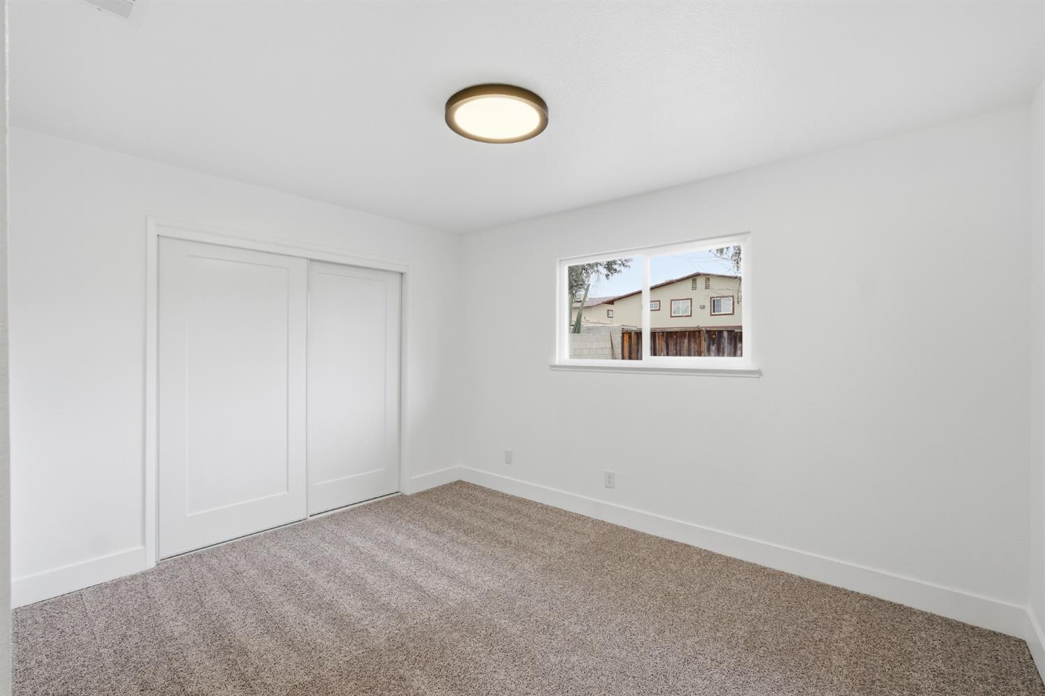 4633 E Cornell Ave, Fresno, CA 93703