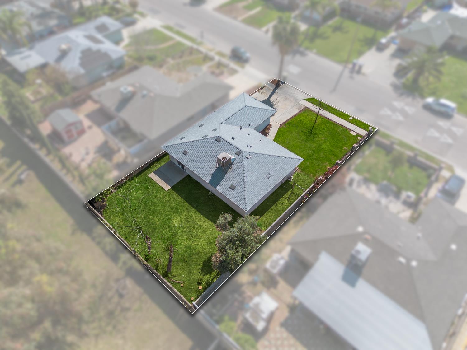 4633 E Cornell Ave, Fresno, CA 93703