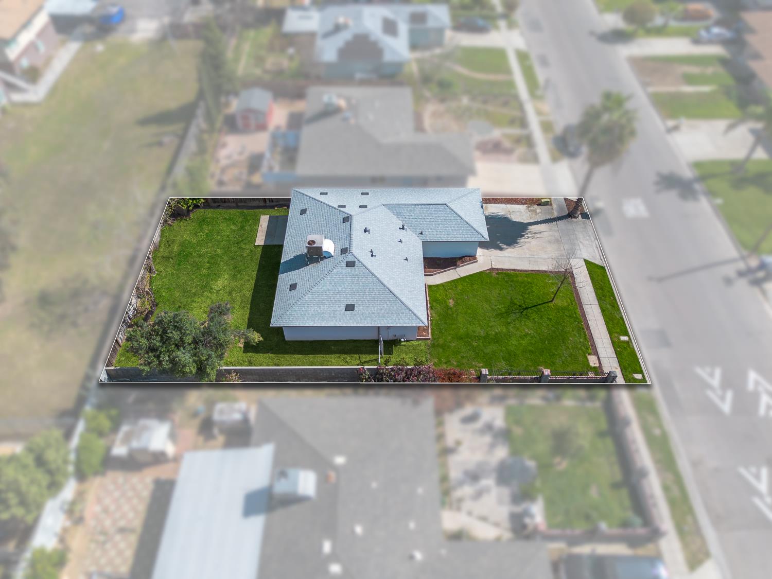 4633 E Cornell Ave, Fresno, CA 93703