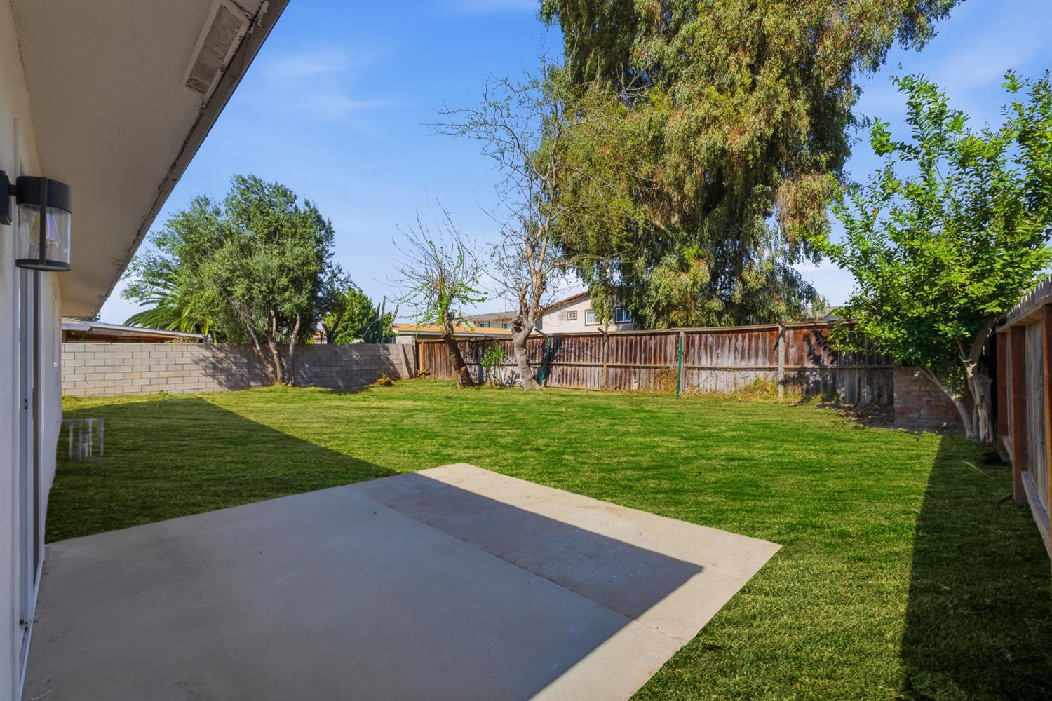 4633 E Cornell Ave, Fresno, CA 93703