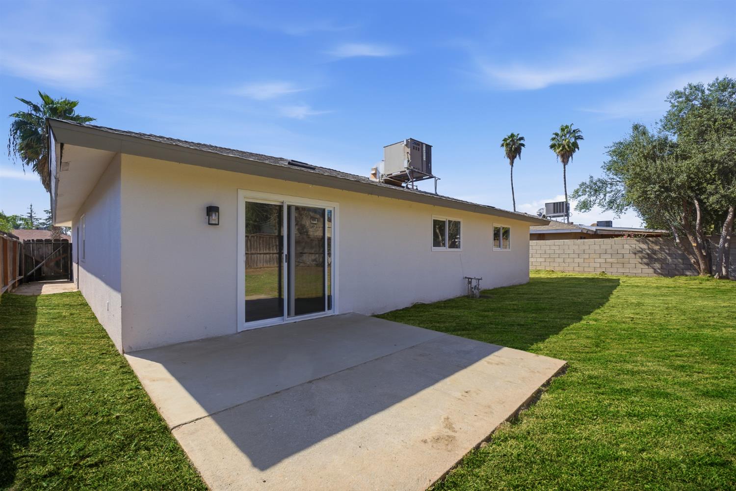 4633 E Cornell Ave, Fresno, CA 93703