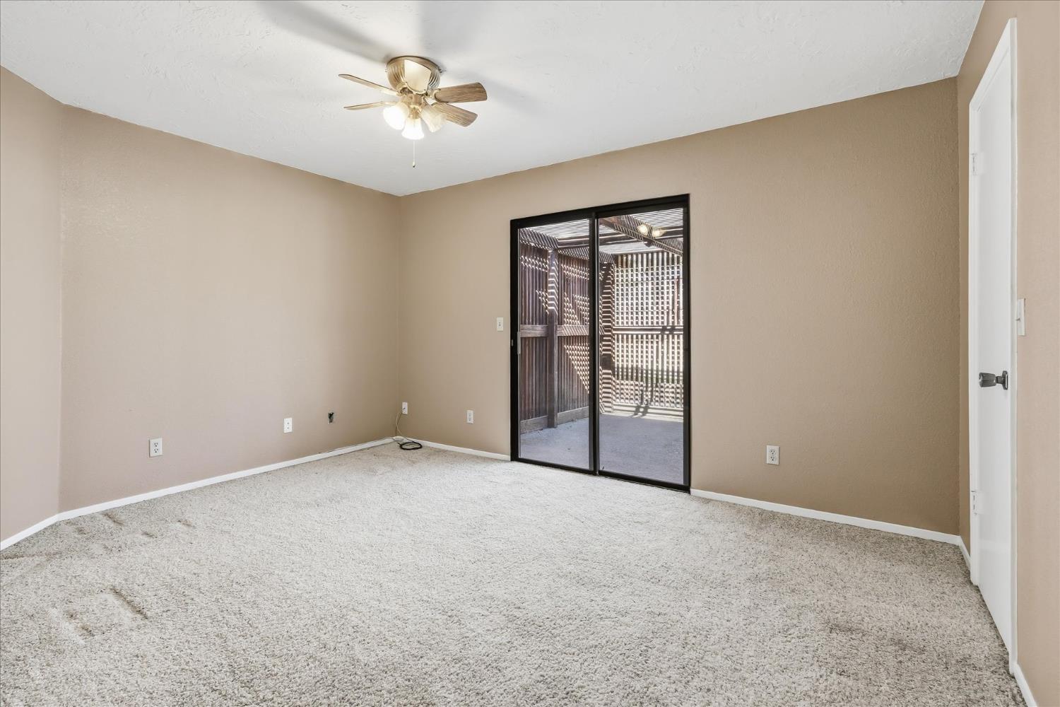 46300 Vista Del Rio, Oakhurst, CA 93644