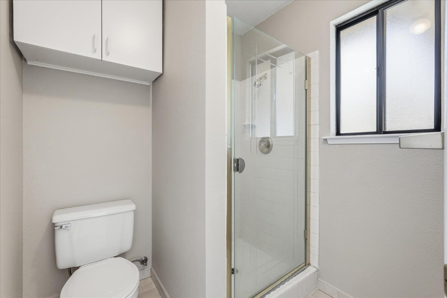 46300 Vista Del Rio, Oakhurst, CA 93644