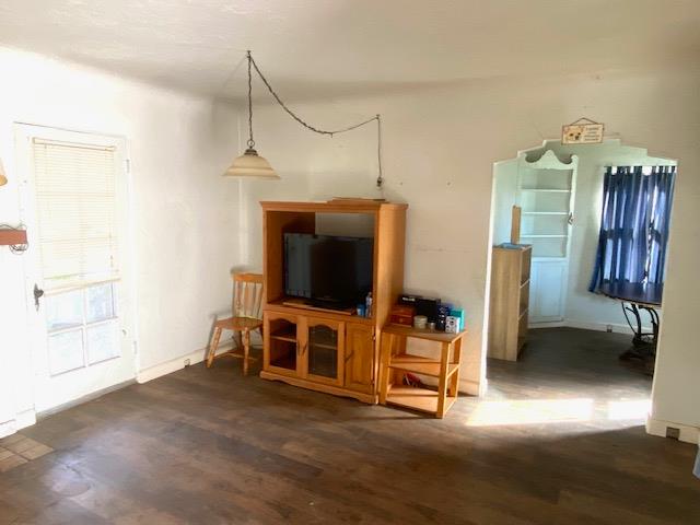 3004 N Thorne Ave, Fresno, CA 93704