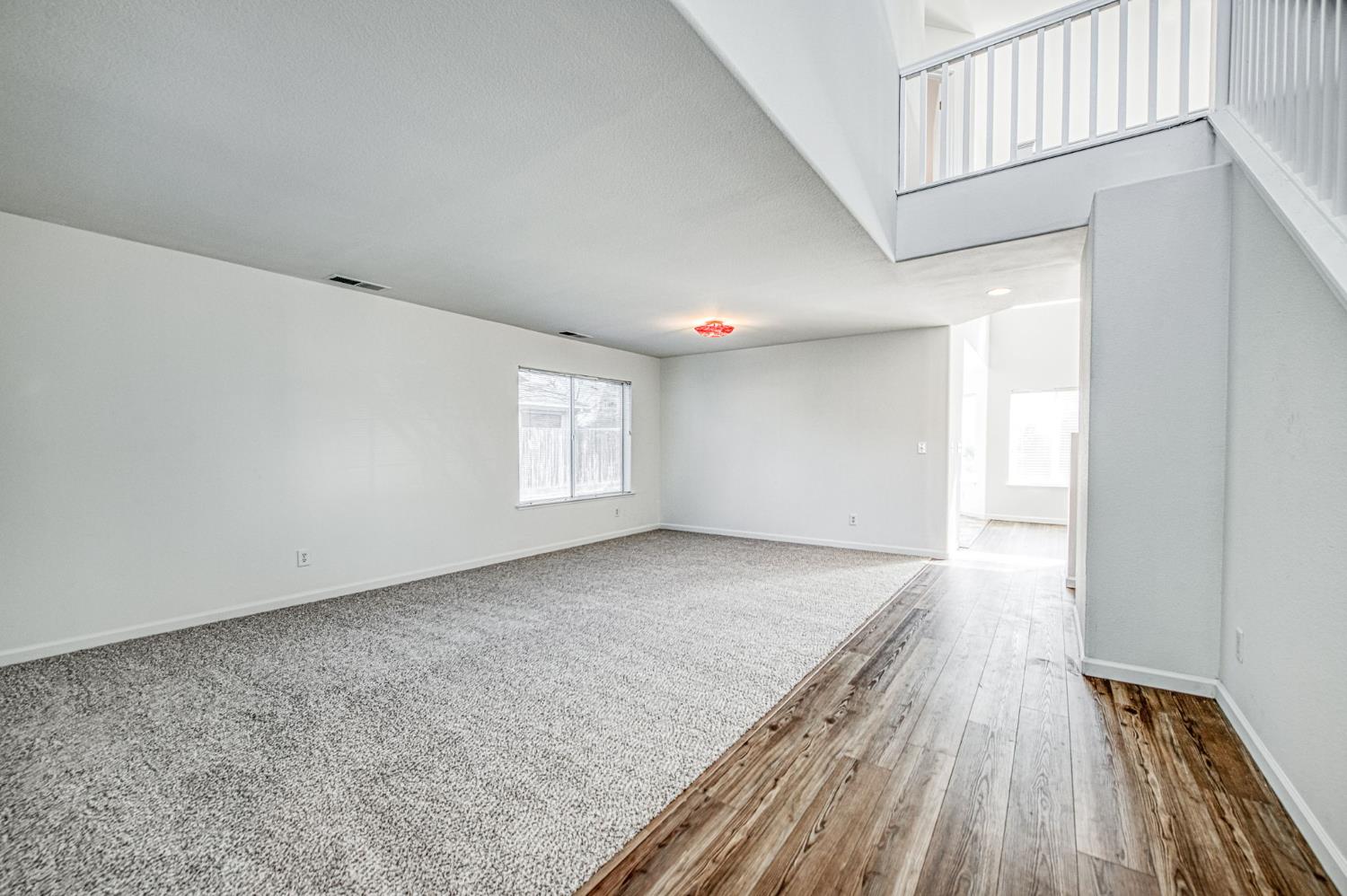 2836 Griffith Ave, Clovis, CA 93611