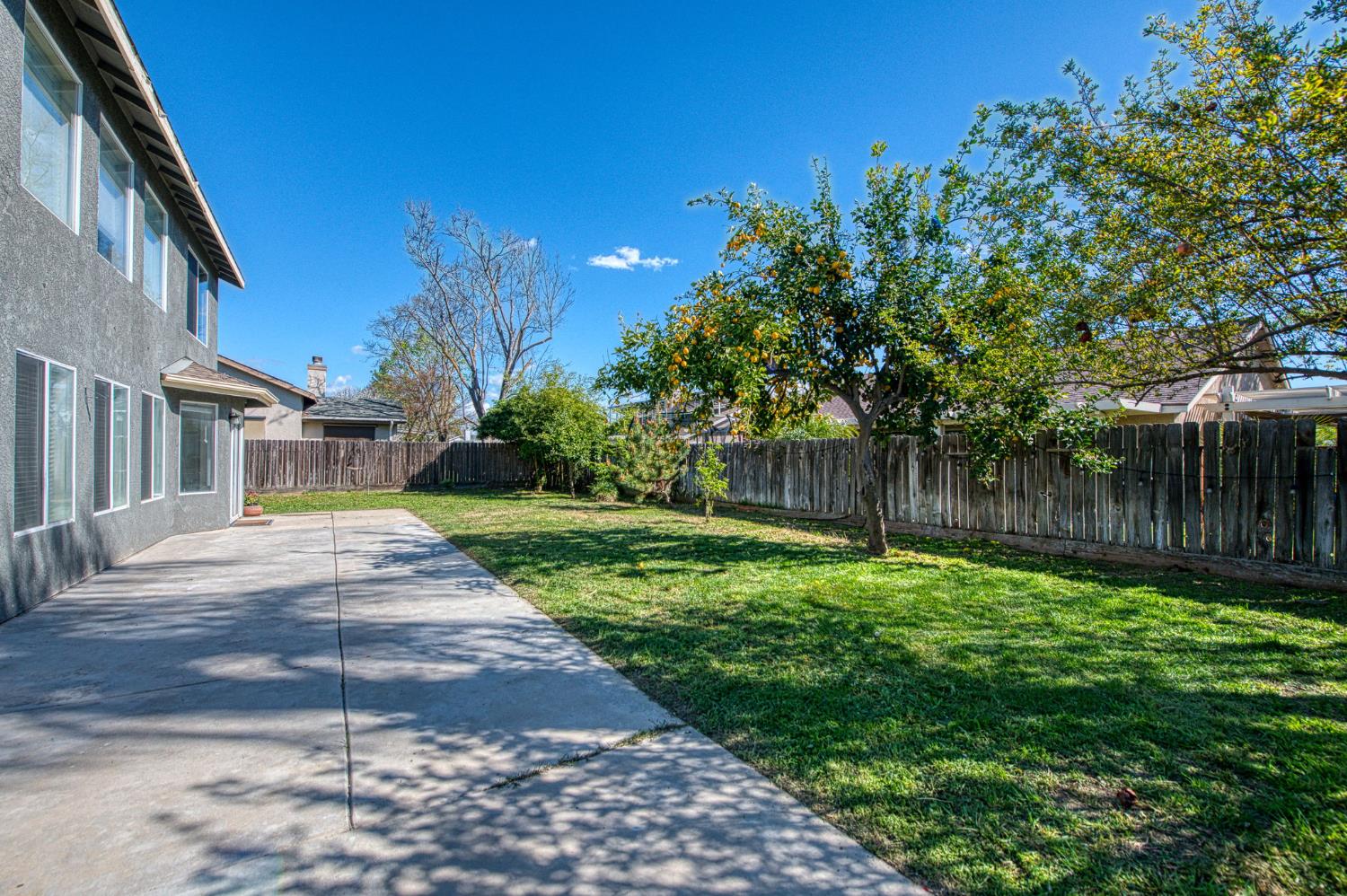 2836 Griffith Ave, Clovis, CA 93611