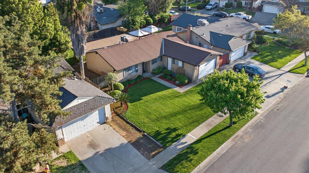 1235 W Dyer, Fresno, CA 93711