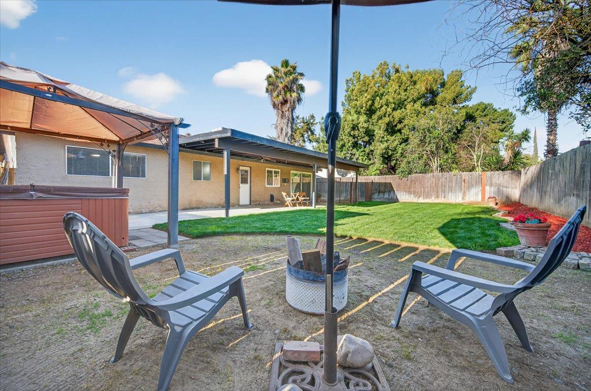 1235 W Dyer, Fresno, CA 93711