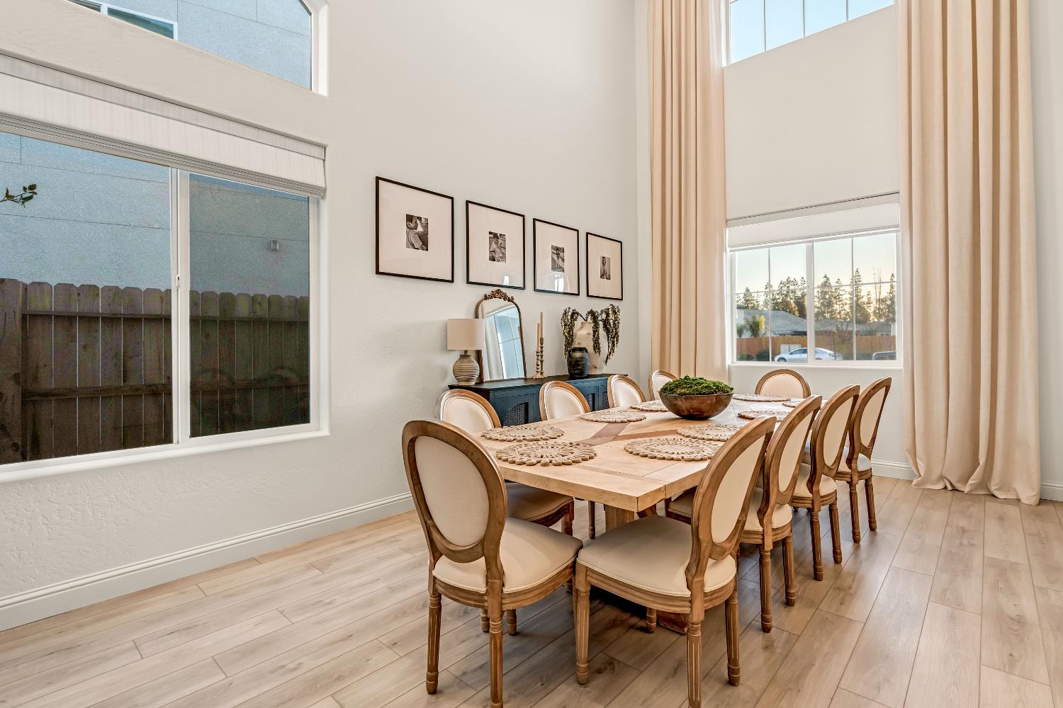 1811 Agua Dulce Ave, Clovis, CA 93619