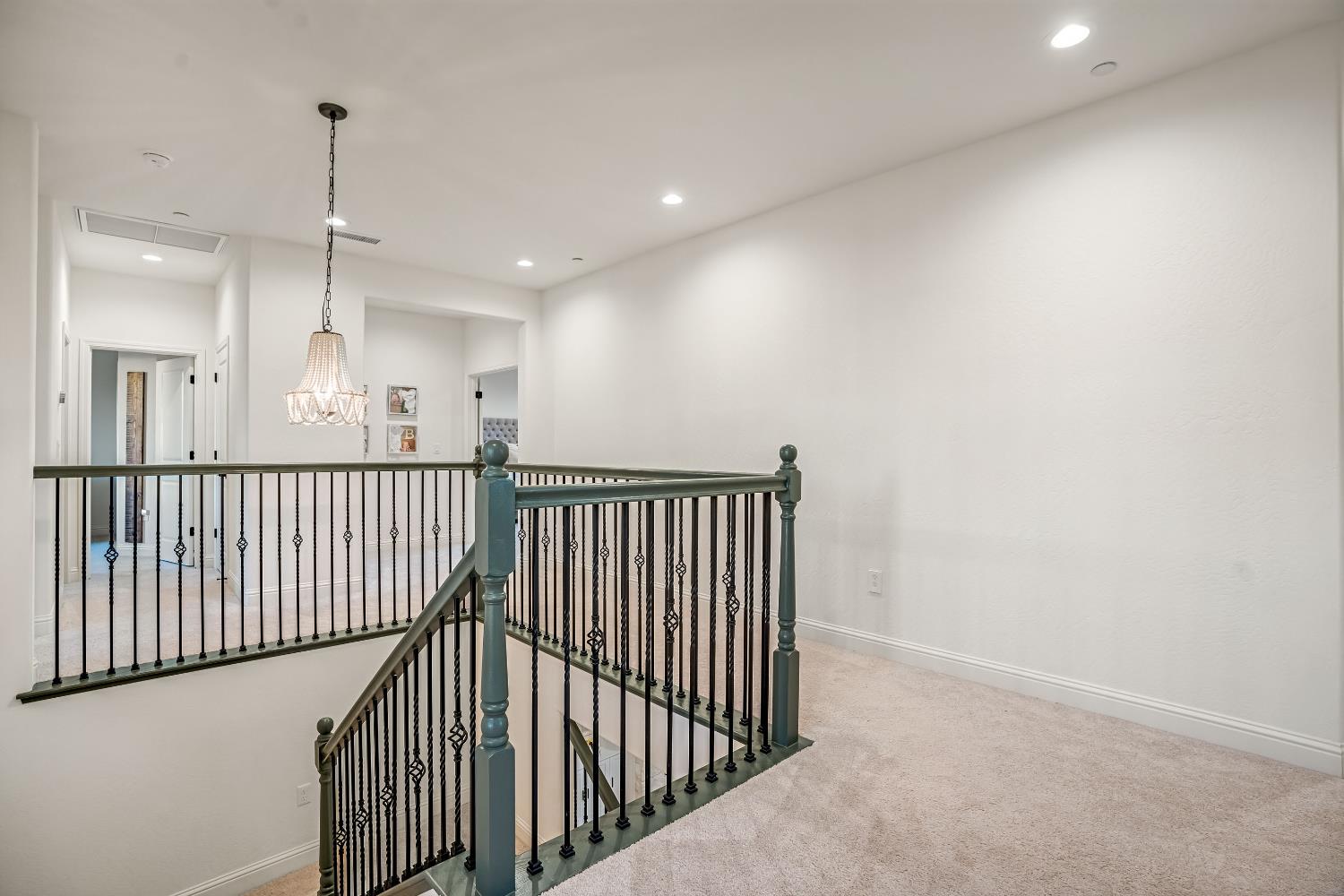 1811 Agua Dulce Ave, Clovis, CA 93619