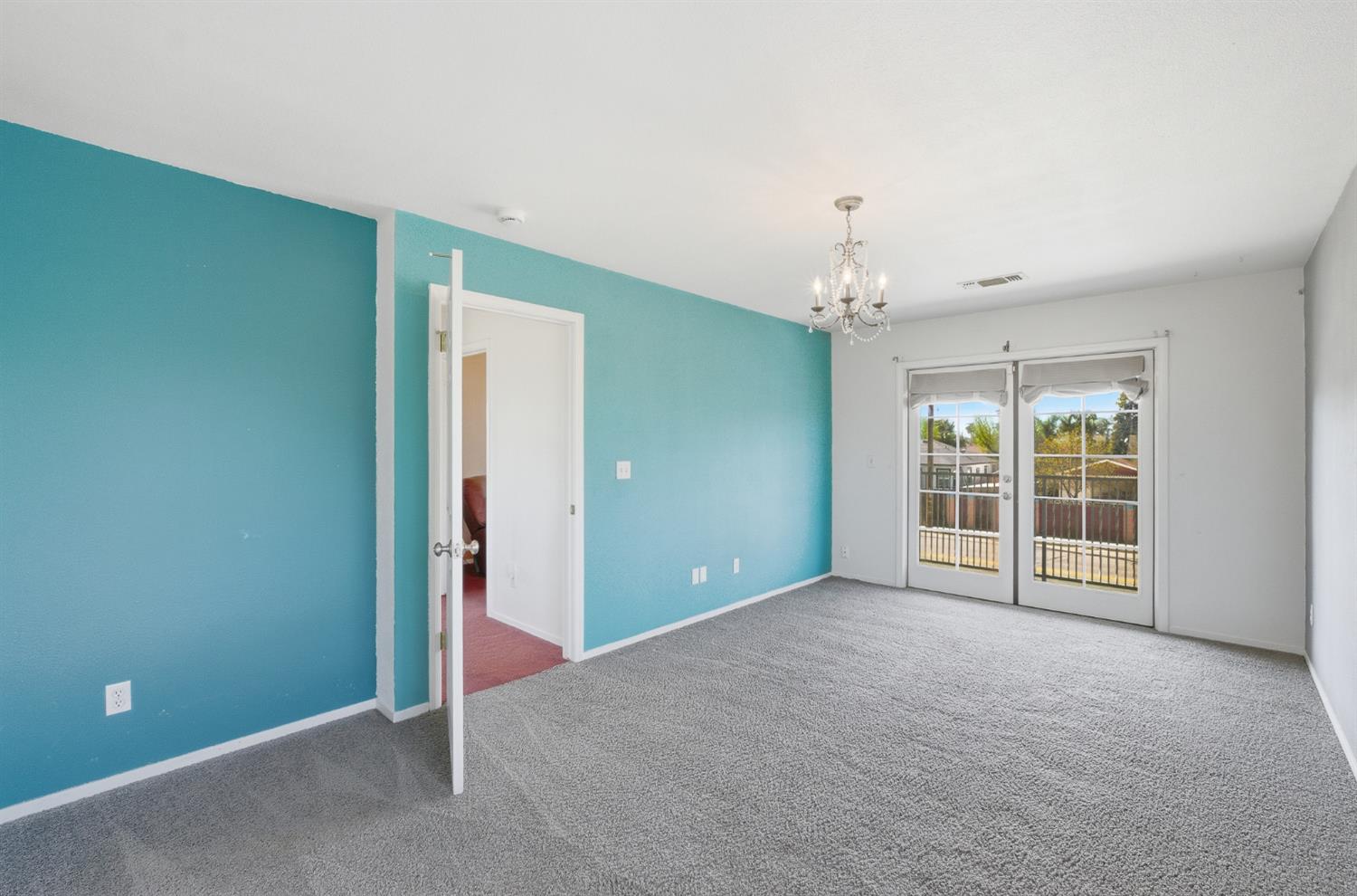 574 N Frankwood Ave, Reedley, CA 93654