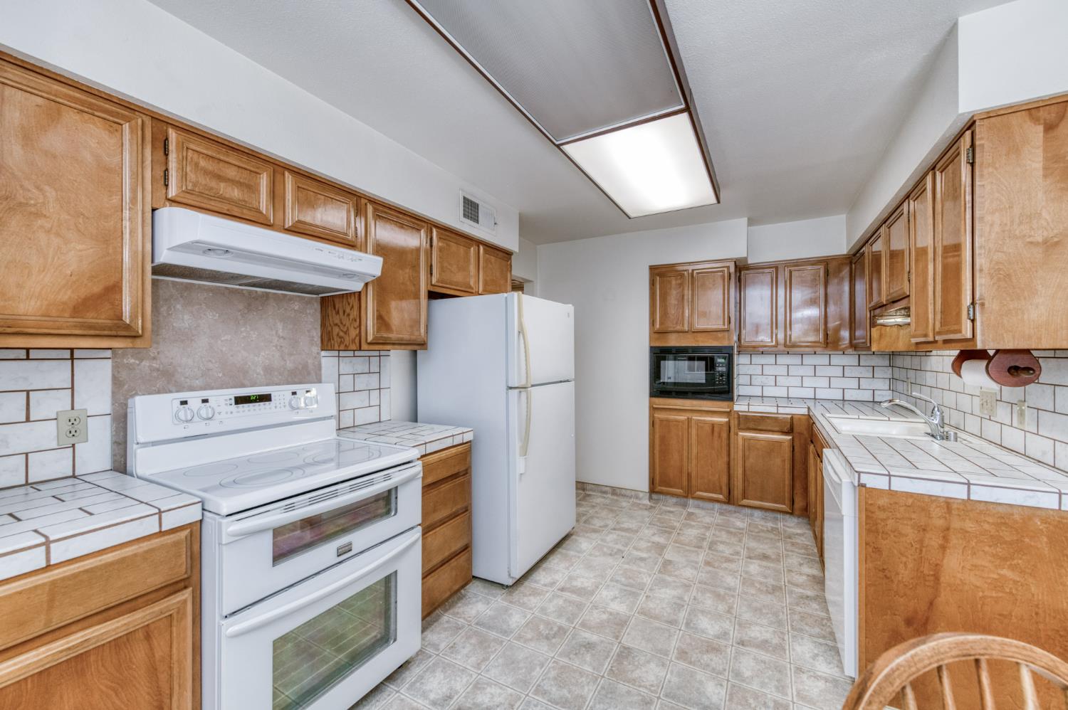 1817 W Santa Ana Ave, Fresno, CA 93705