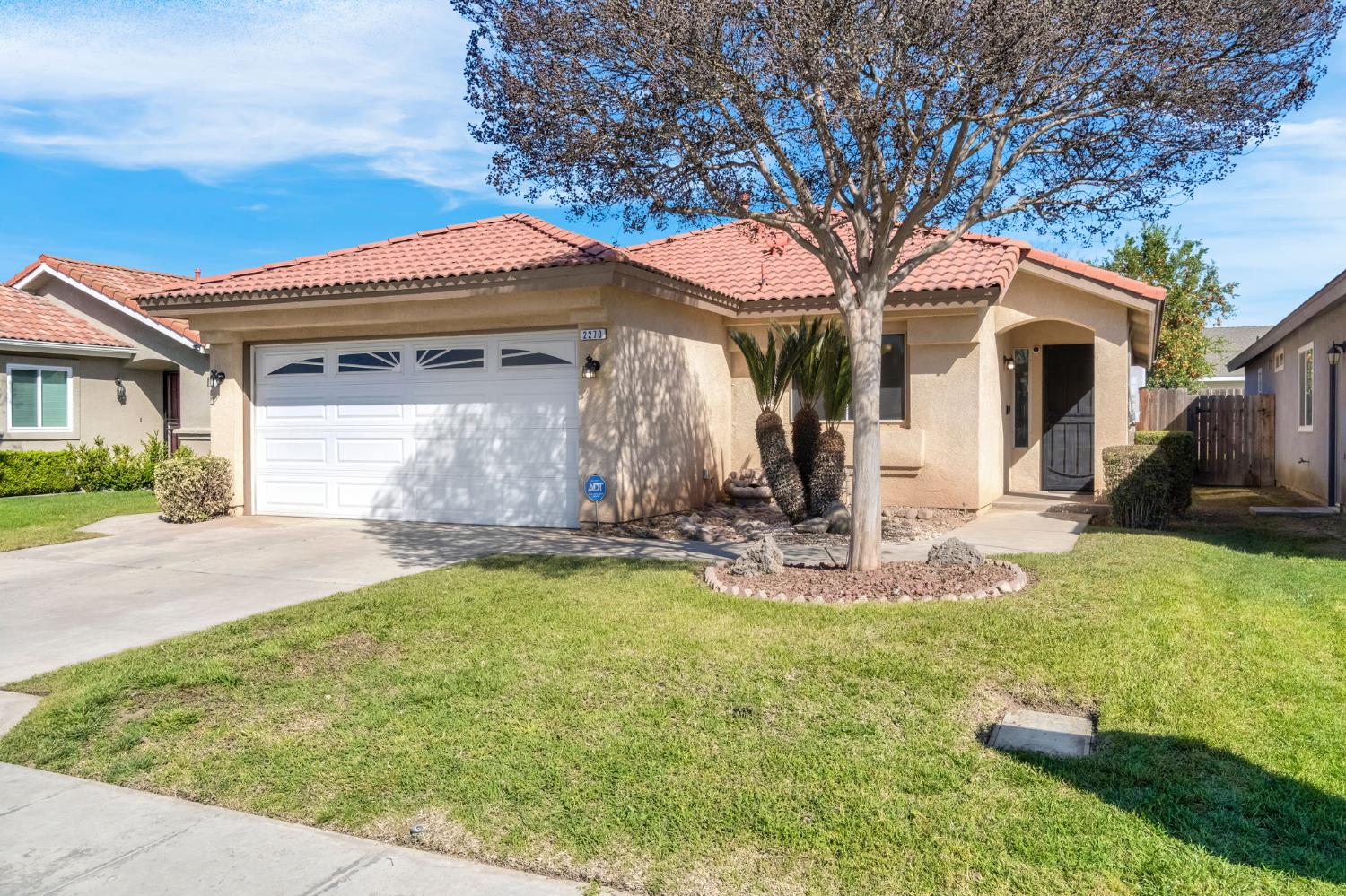 2270 N Brunswick Ave., Fresno, CA 93722