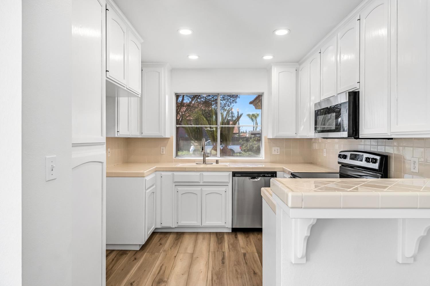 2270 N Brunswick Ave., Fresno, CA 93722