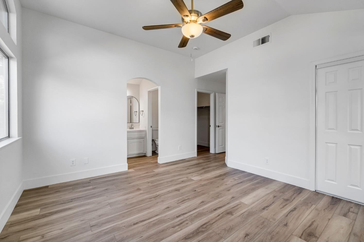 2270 N Brunswick Ave., Fresno, CA 93722