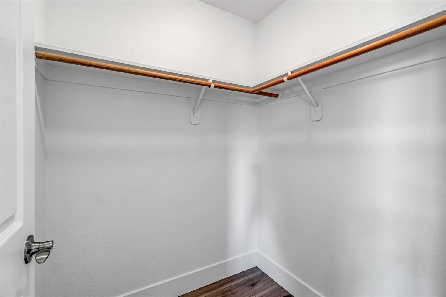 2270 N Brunswick Ave., Fresno, CA 93722