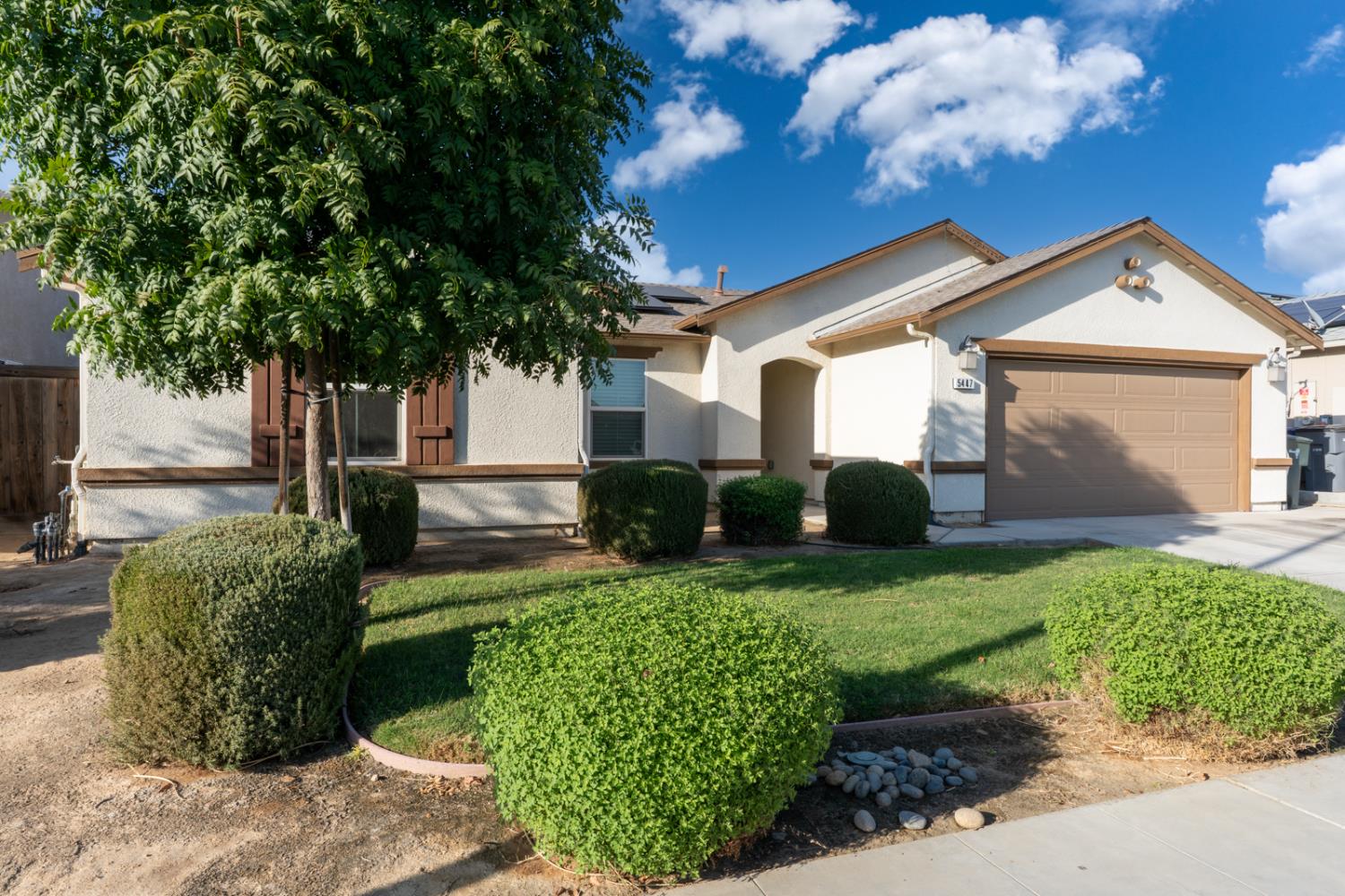 5447 Burns Avenue, Fresno, CA 93727