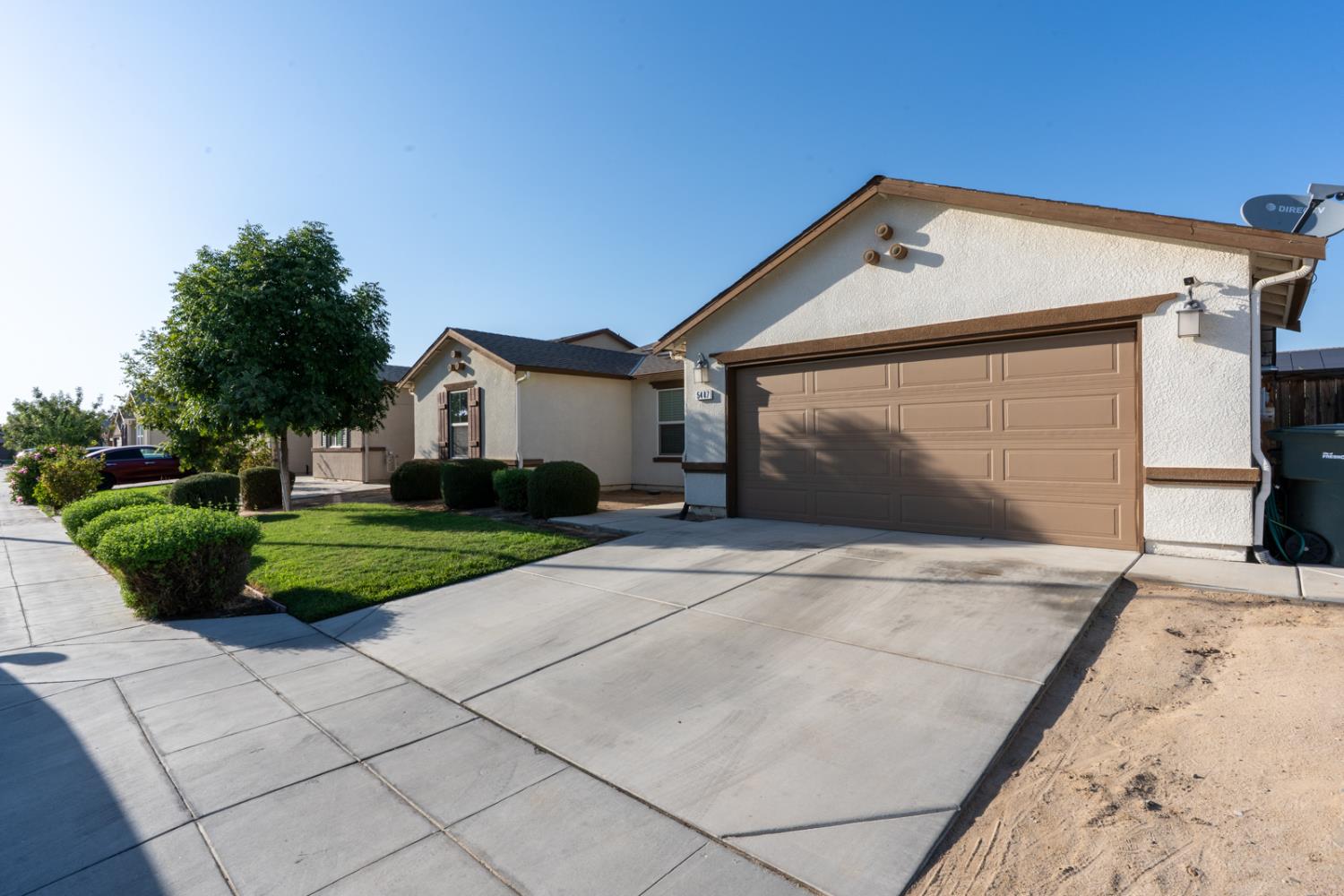 5447 Burns Avenue, Fresno, CA 93727