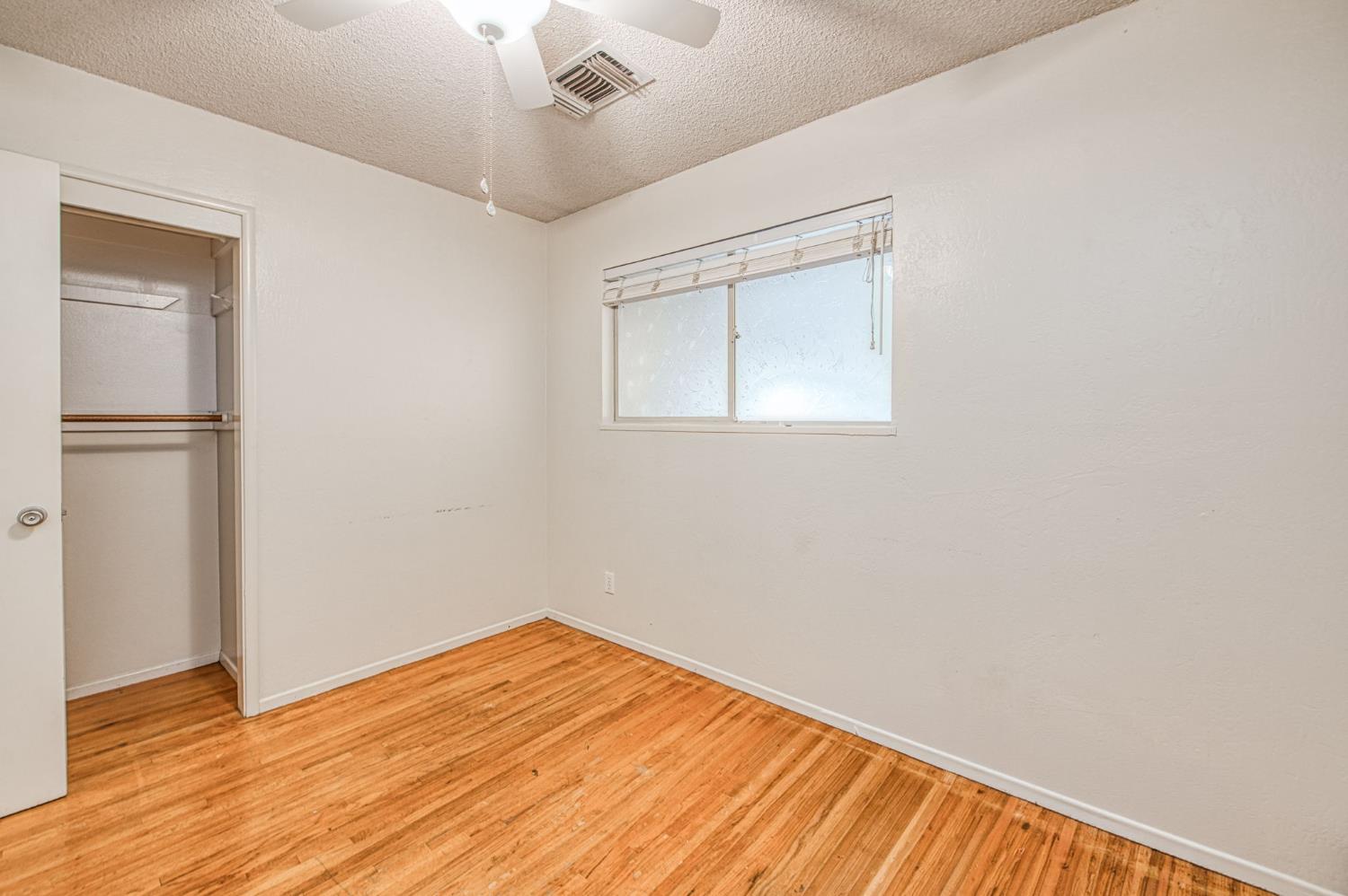 51 San Jose Ave, Clovis, CA 93612