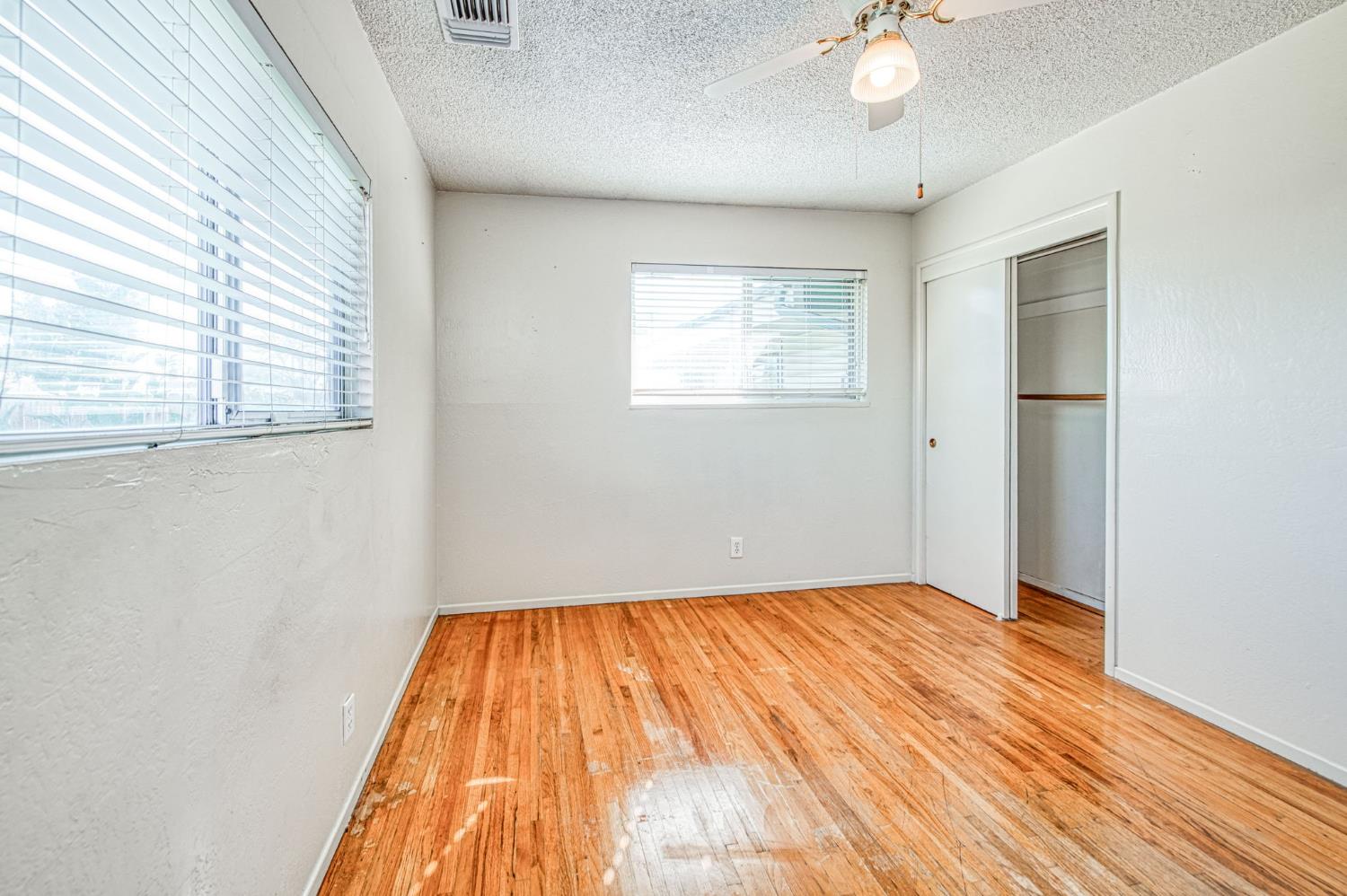 51 San Jose Ave, Clovis, CA 93612