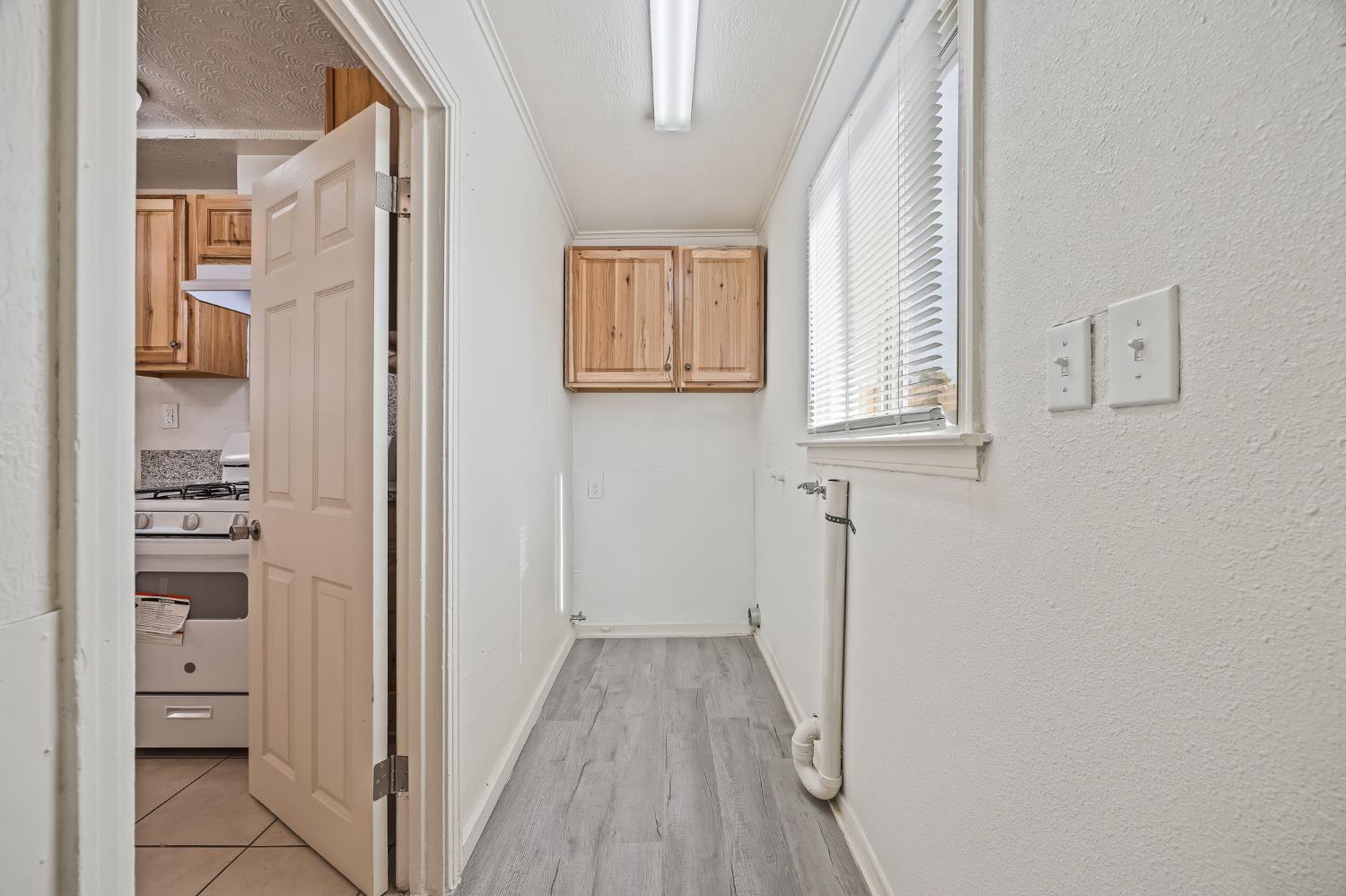 3864 E Lyell Ave, Fresno, CA 93702