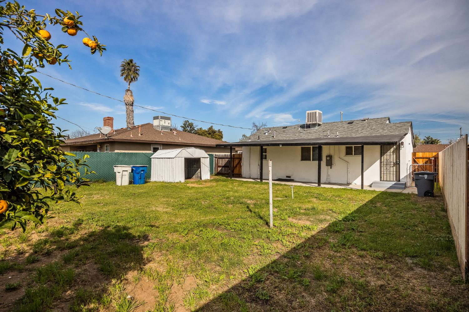 3864 E Lyell Ave, Fresno, CA 93702