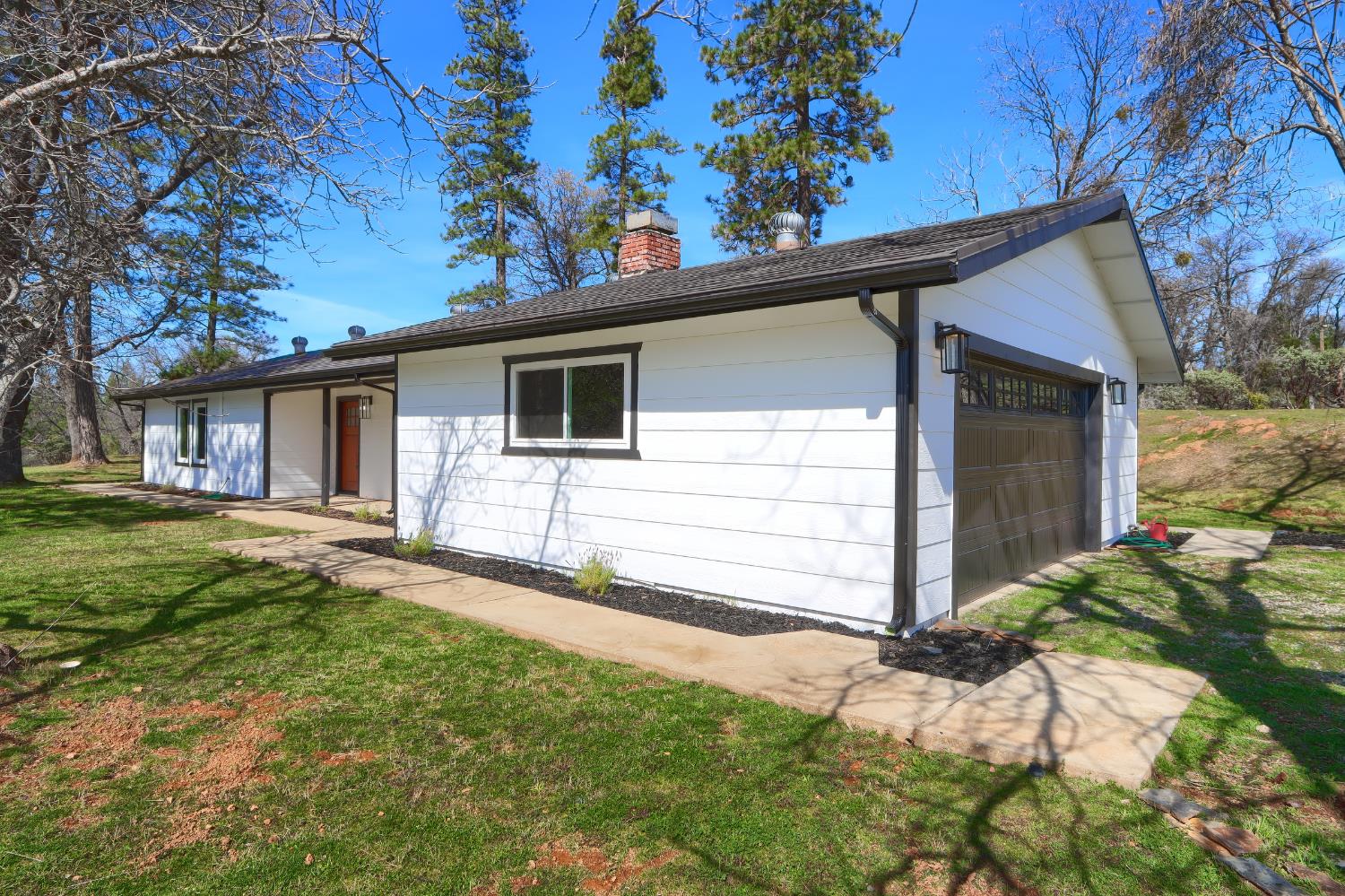 5518 E Whitlock, Mariposa, CA 95338