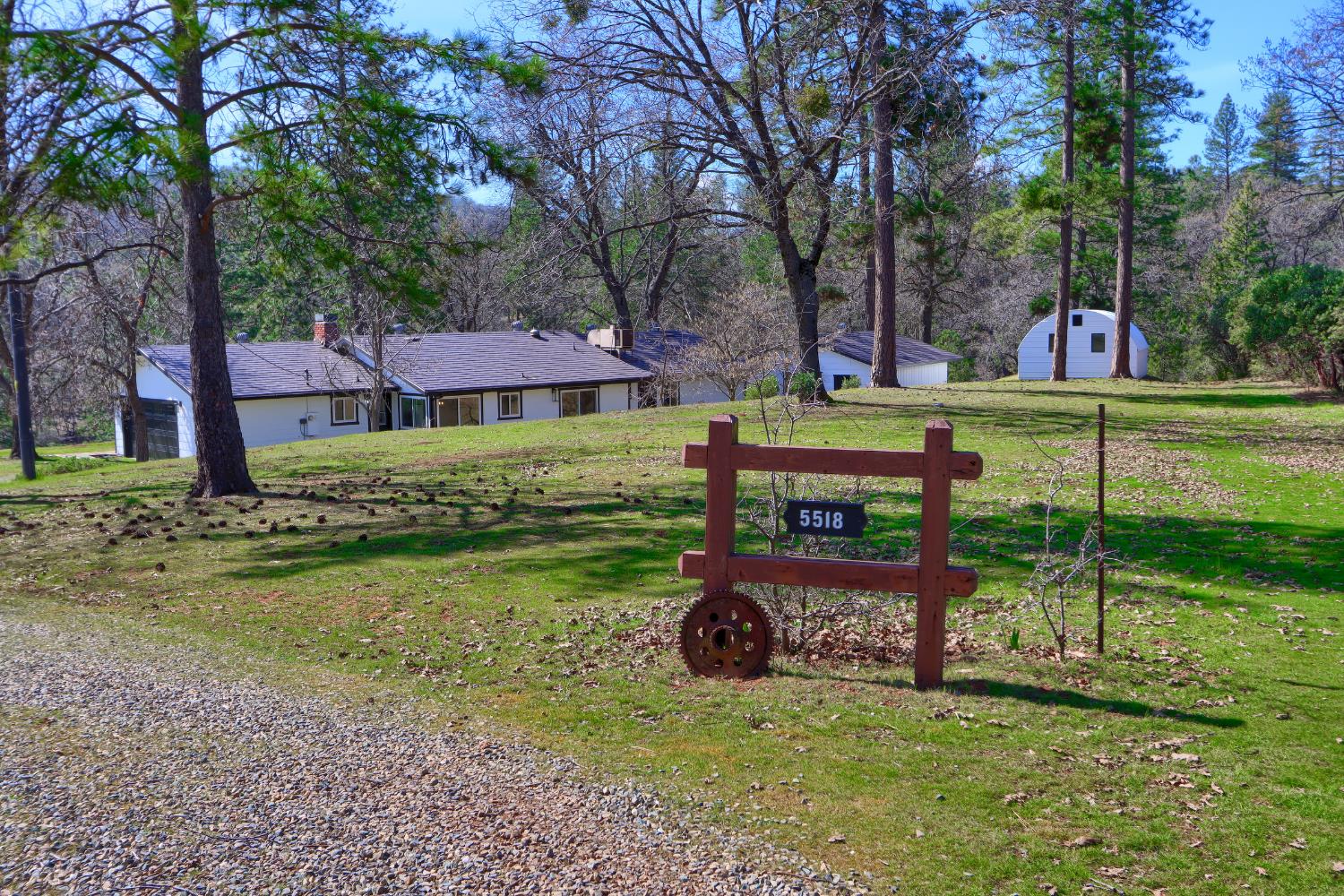 5518 E Whitlock, Mariposa, CA 95338