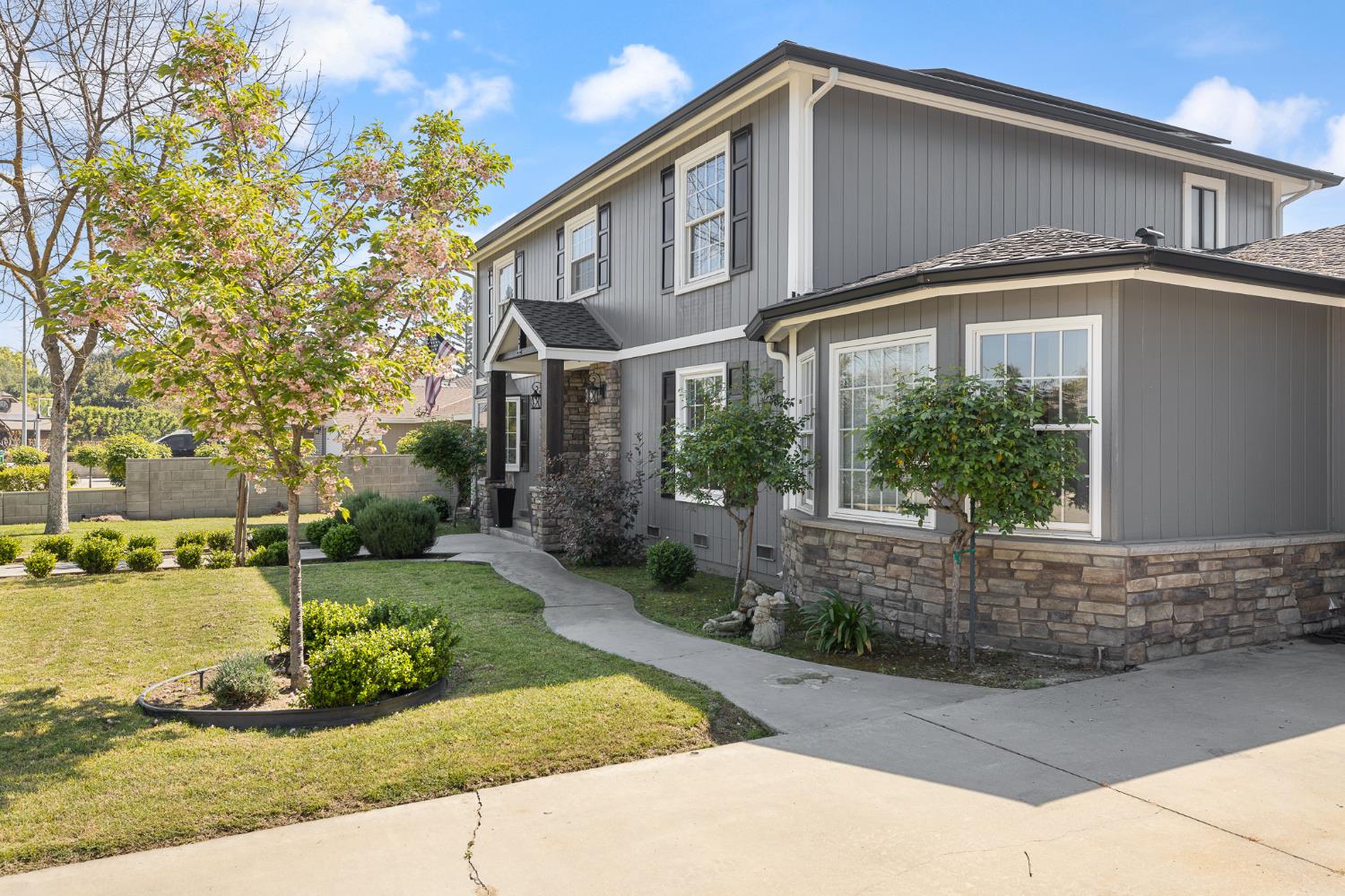 1233 Redwood, Selma, CA 93662