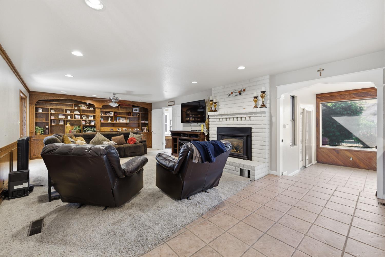 1233 Redwood, Selma, CA 93662